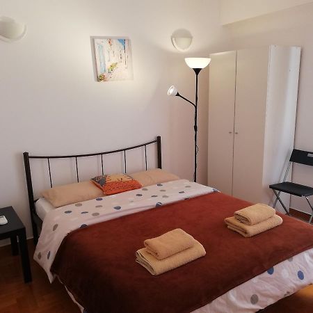 Sfiggos 54 Guest House Афины Экстерьер фото