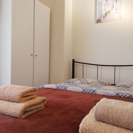 Sfiggos 54 Guest House Афины Экстерьер фото
