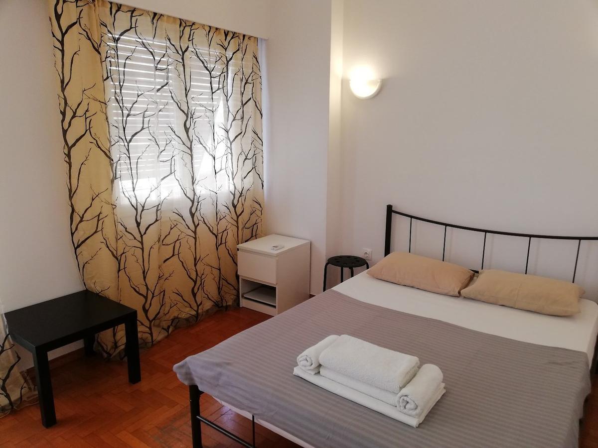 Sfiggos 54 Guest House Афины Экстерьер фото