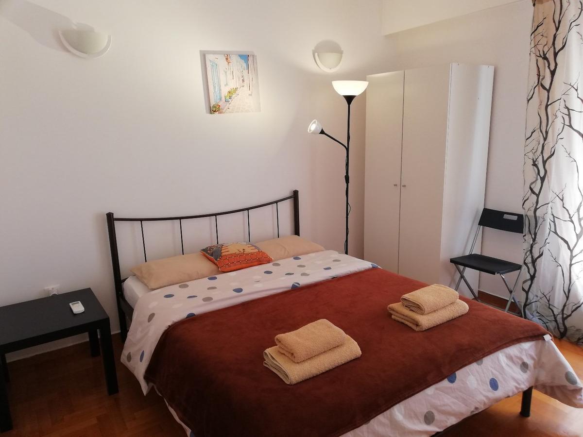 Sfiggos 54 Guest House Афины Экстерьер фото